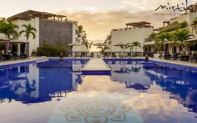 Aldea Thai Luxury Condohotel Playa Del Carmen